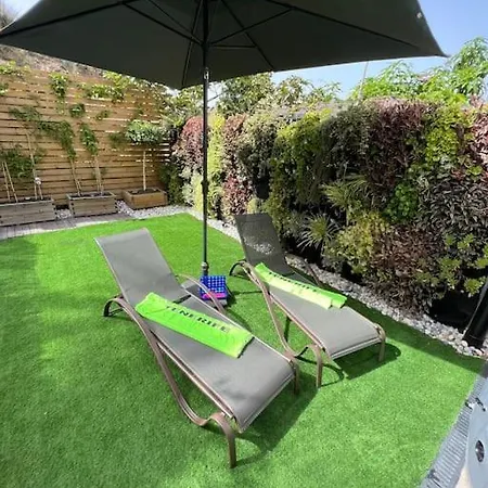 Relaxing Garden Los Cristianos Con Jacuzzi Y Barbacoa Arona  Exterior photo